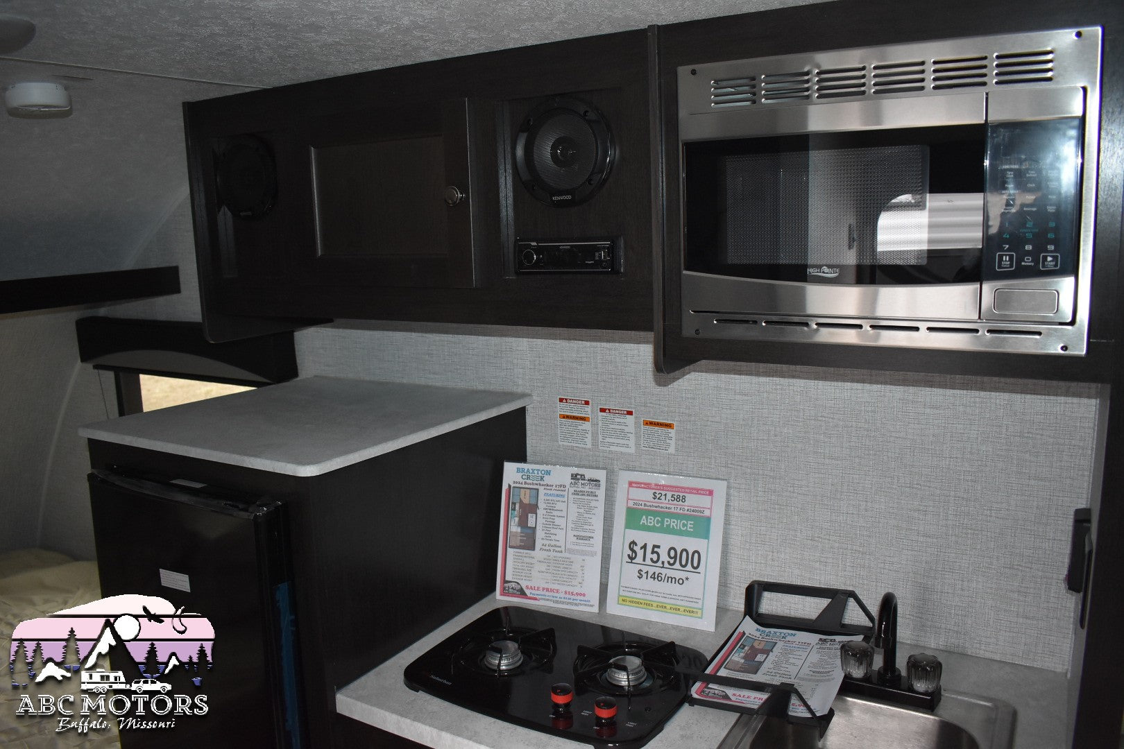 Braxton Creek Bushwhacker-  17F Floorplan- Travel Trailer RV - 17 ft - 2024 Edition.