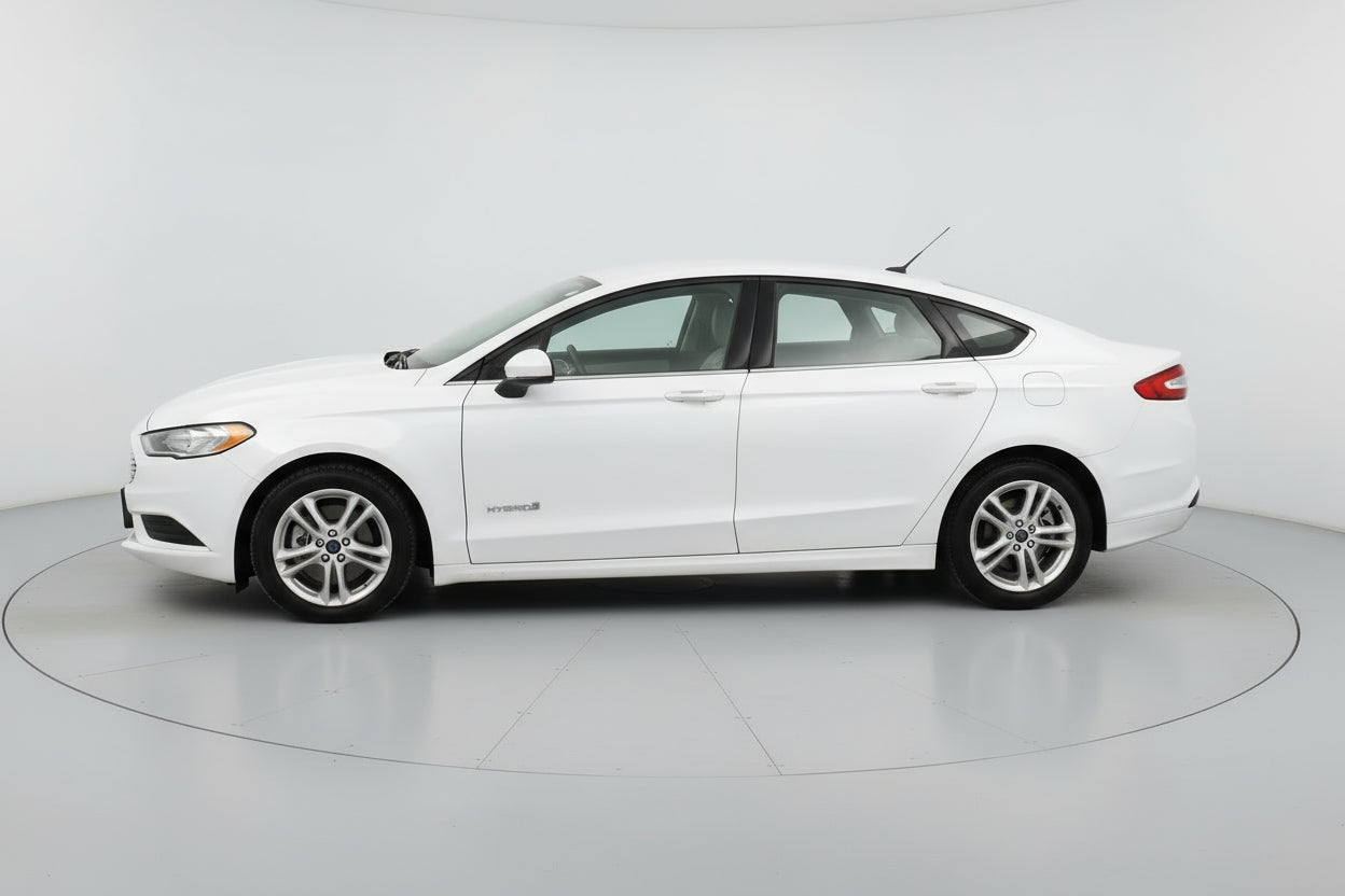 white ford fusion at abc motors in buffalo mo