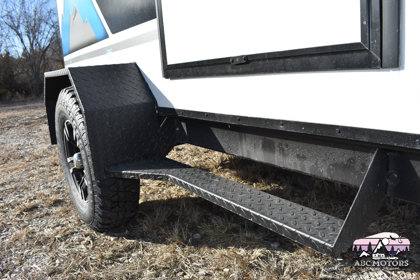 Bontrager Compact - 10ROK Floorplan - Travel Trailer Tear Drop RV - 13 ft - 2025 Edition