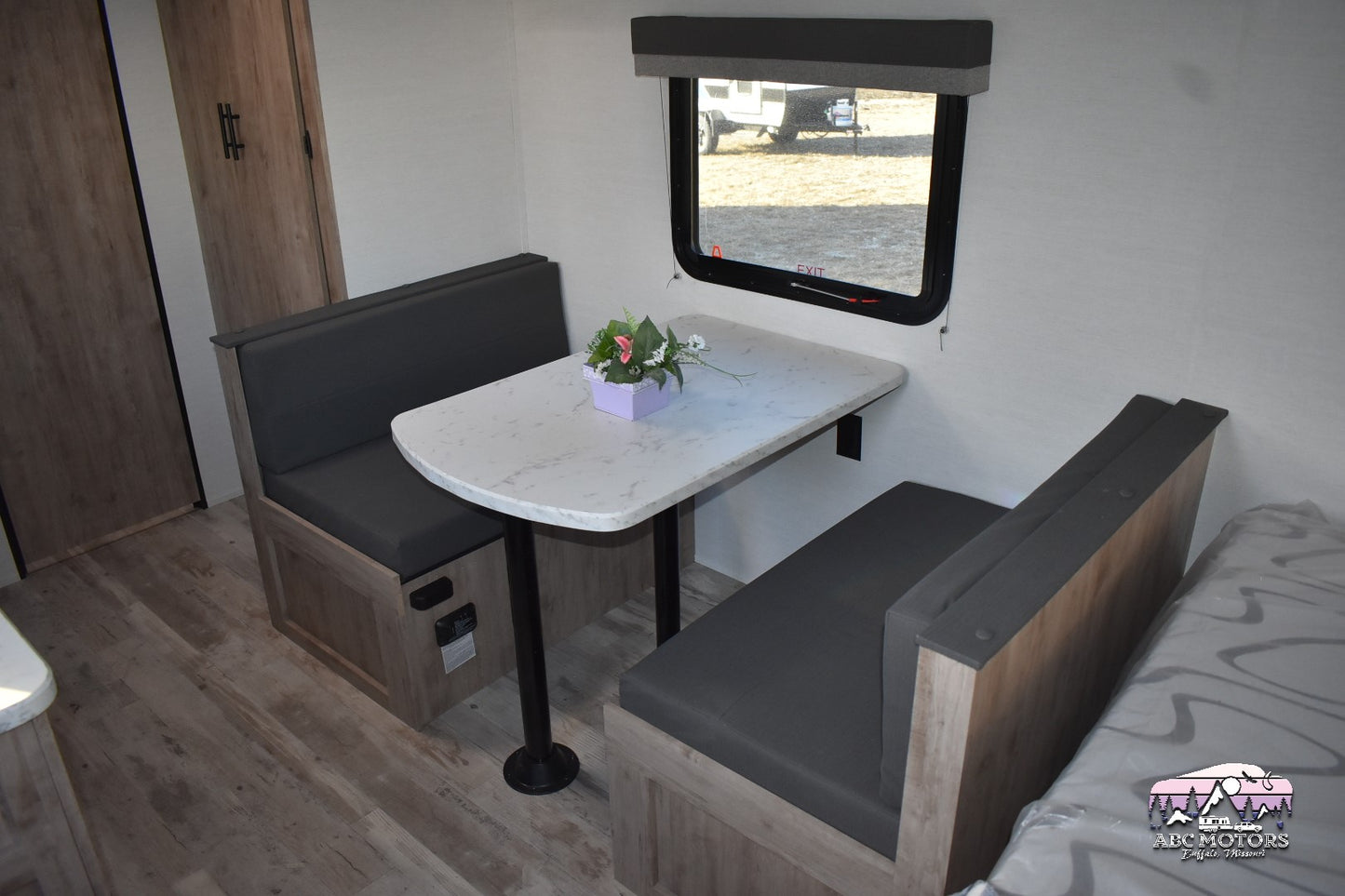 Gulf Stream Conquest - 178RB Floorplan - Travel Trailer RV - 20 ft - 2025 Edition