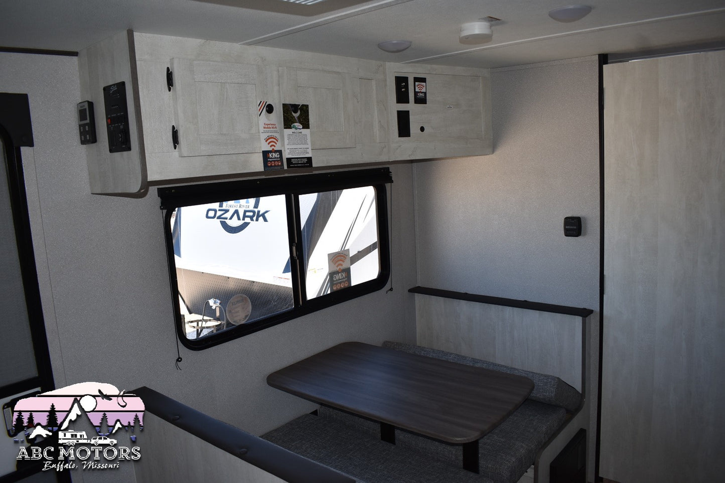 Forest River Shasta Oasis - 18FQ Floorplan - Travel Trailer RV - 23 ft - 2024 Edition