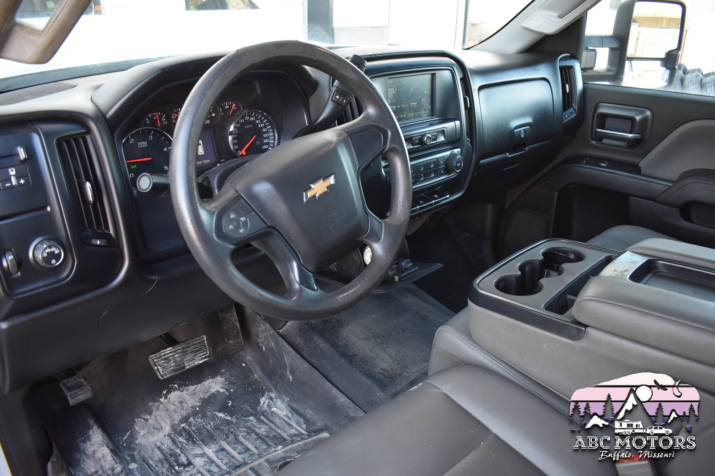 2018 Chevrolet Silverado 3500HD Cab & Chassis - Diesel - Crew Cab - 207,572 Miles - Truck - Pre-Owned Vehicles