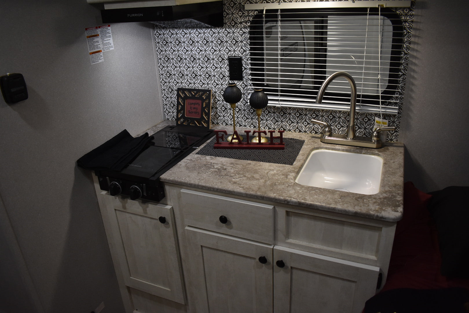 Forest River Shasta Oasis Compact - 16BH Floorplan - Travel Trailer RV - 17 ft - 2025 Edition.