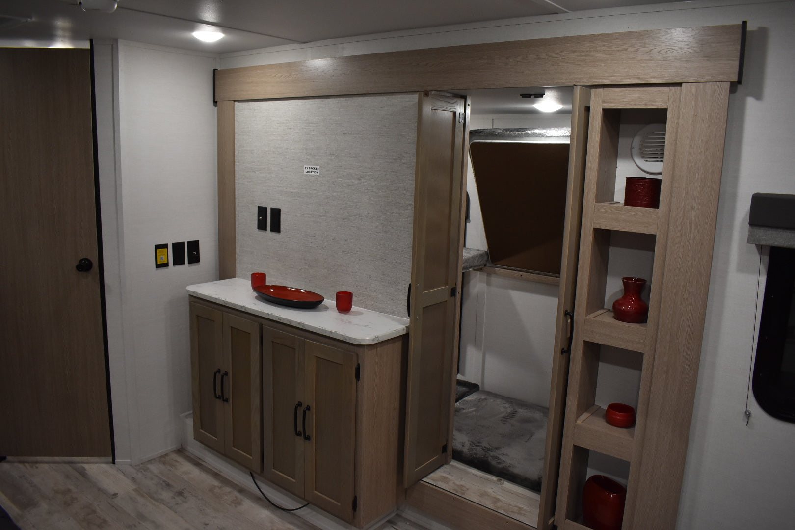 Gulf Stream Ameri-Lite - 228SB Floorplan - Travel Trailer RV - 23 ft - 2025 Edition.