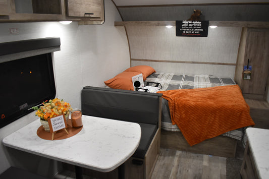 Gulf Stream Conquest - 178RB Floorplan - Travel Trailer RV - 20 ft - 2025 Edition.