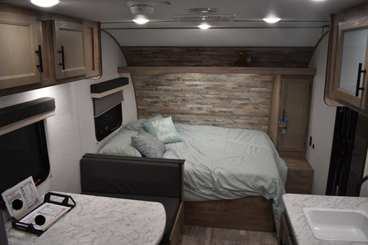 Gulf Stream Ameri-Lite - 199DD Floorplan - Travel Trailer RV -  20 ft - 2025 Edition.