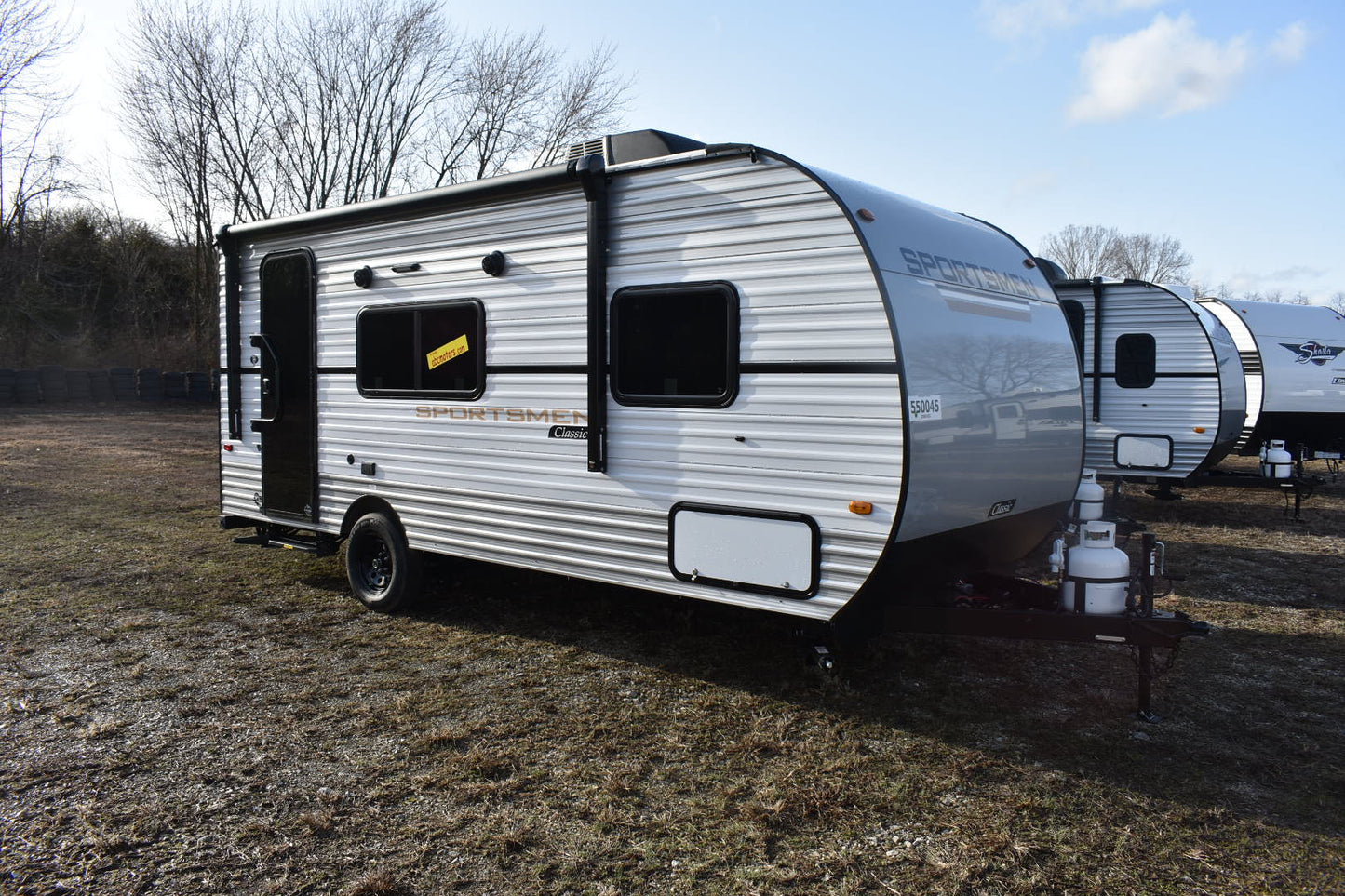 KZ RV Sportsmen Classic - 160QB Floorplan - Travel Trailer - 22 ft - 2025 Edition