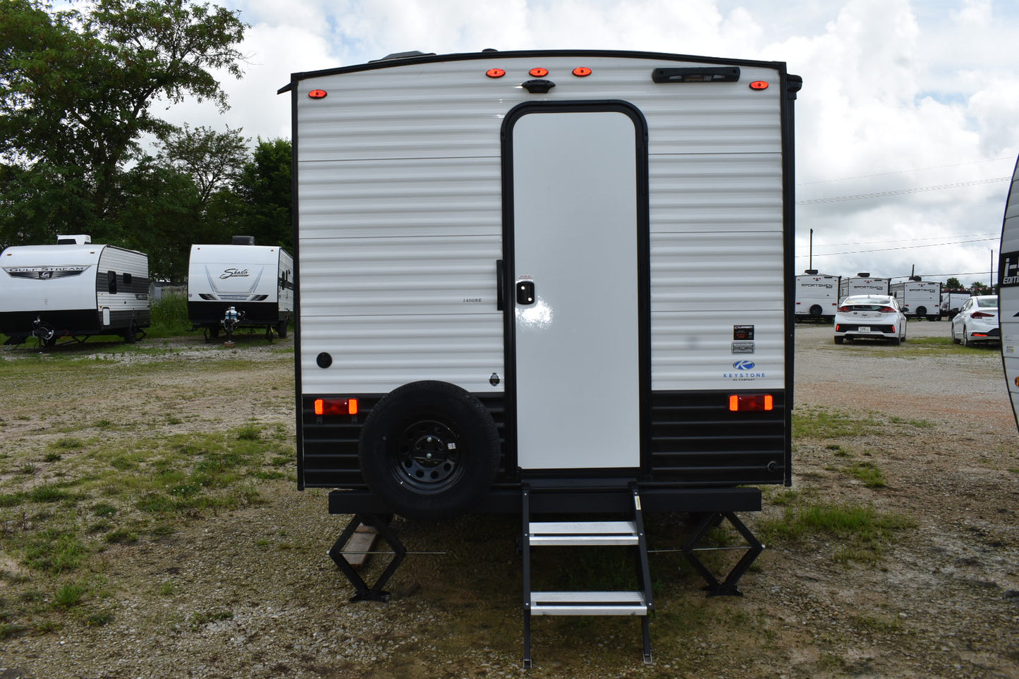 2025 Keystone Springdale Classic Mini - 1400RE Floorplan - Travel Trailer RV - 16ft - 2025 Edition