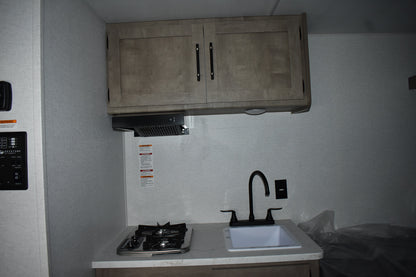 2025 Keystone Springdale Classic Mini - 1400RE Floorplan - Travel Trailer RV - 16ft - 2025 Edition