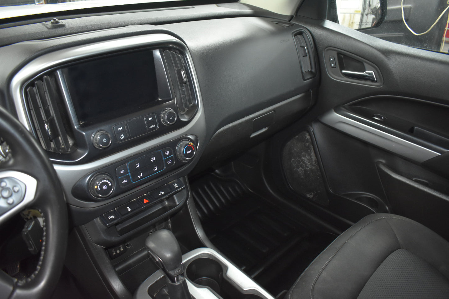 2022 Chevrolet Colorado LT - Extended Cab 4 Door - 100,193 Miles - Pre-owned Truck