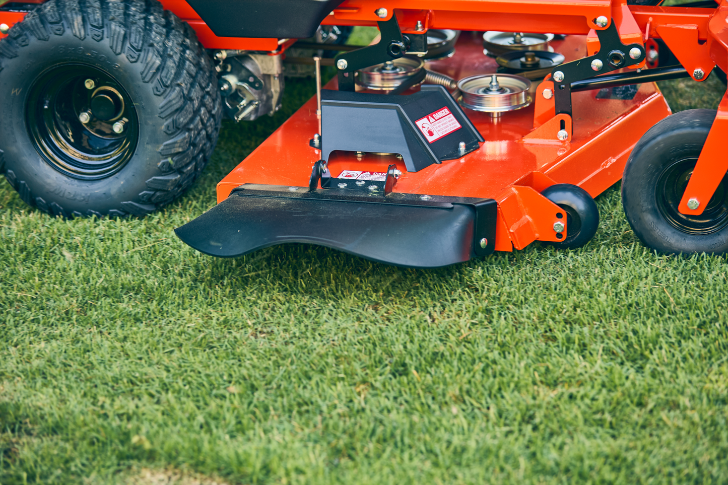 Bad Boy MZ Magnum - Zero-Turn Riding Lawn Mower