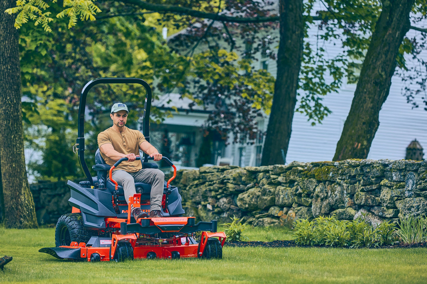 Bad Boy Maverick HD - Zero-Turn Riding Lawn Mower