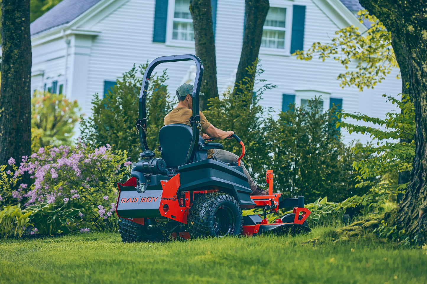 Bad Boy Maverick HD - Zero-Turn Riding Lawn Mower