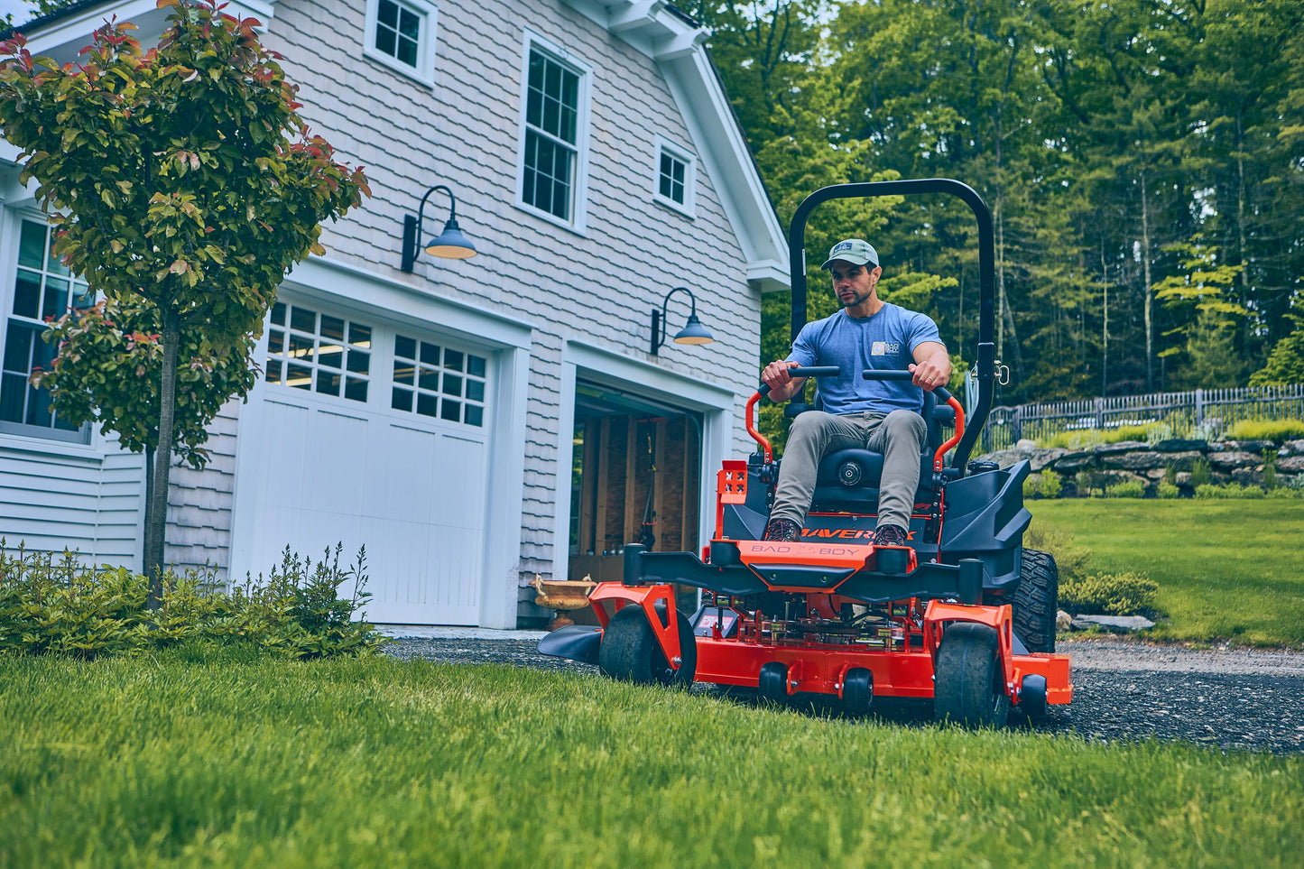 Bad Boy Maverick HD - Zero-Turn Riding Lawn Mower