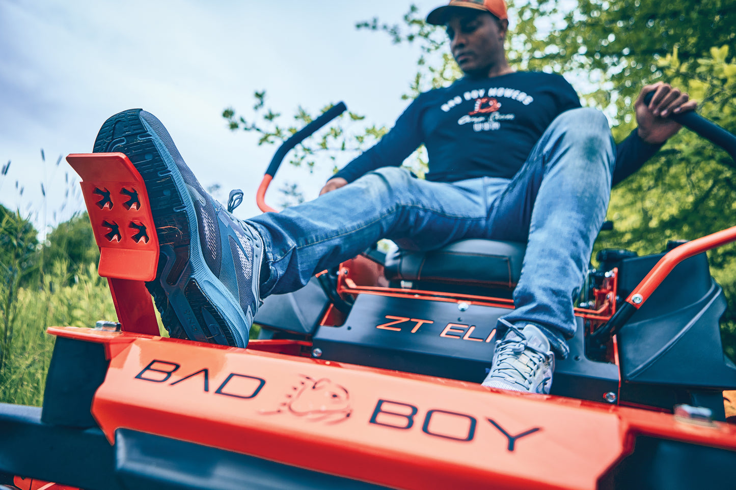 Bad Boy ZT Elite - Zero-Turn Riding Lawn Mower