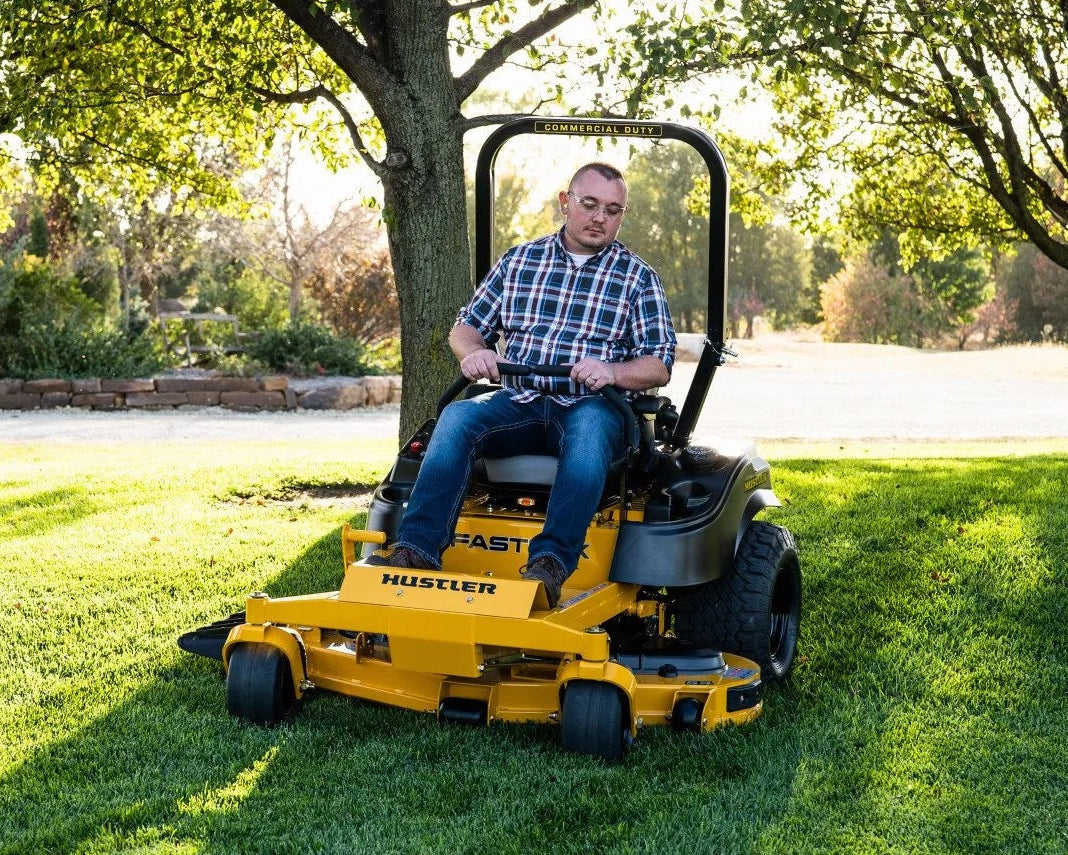 Hustler Turf Fastrak SDX - Zero-Turn Riding Lawn Mower | Deck Hustler Turf Fastrak SDX - Zero-Turn Riding Lawn Mower | Deck