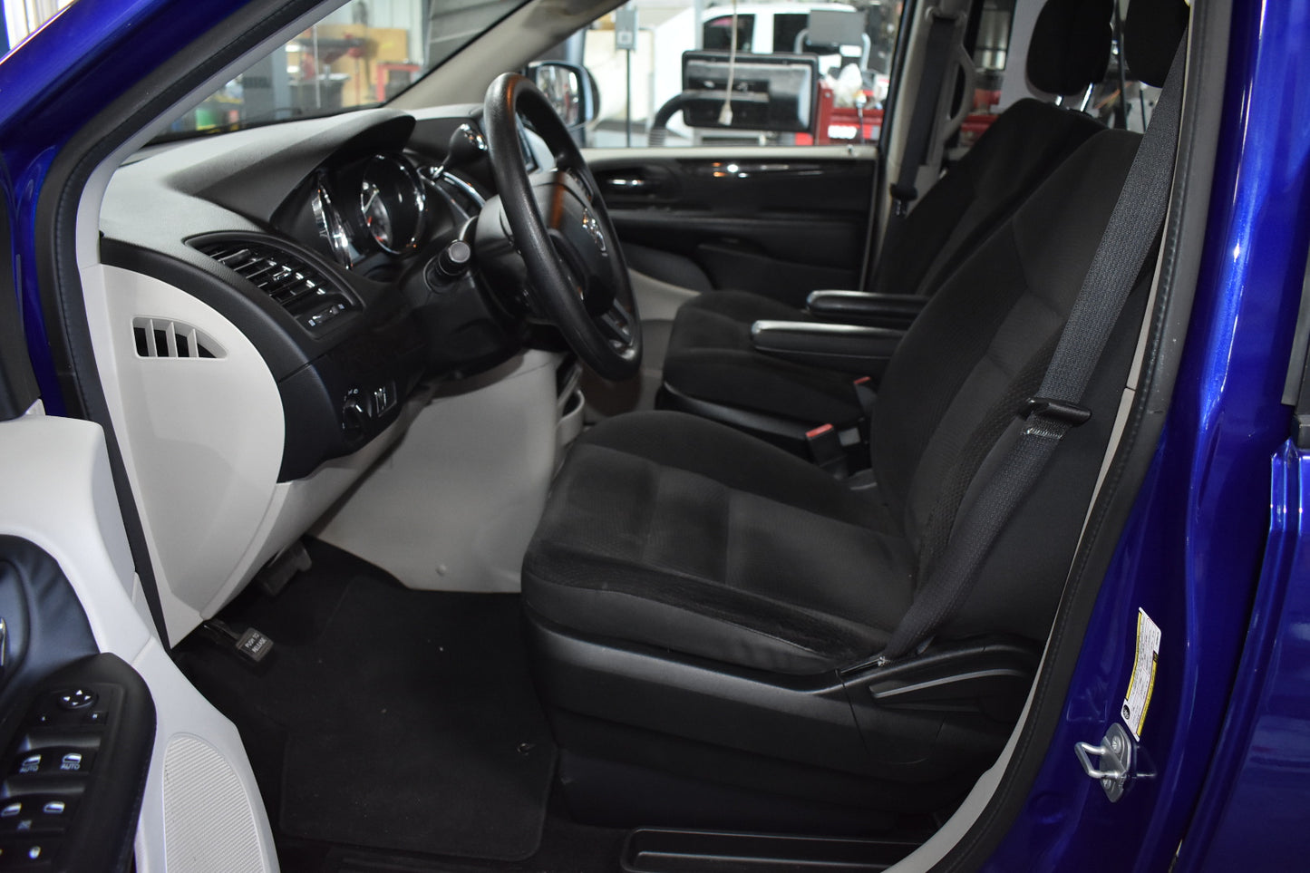 2018 Dodge Grand Caravan SE - 79,151 Miles - Van - Pre-Owned Vehicle