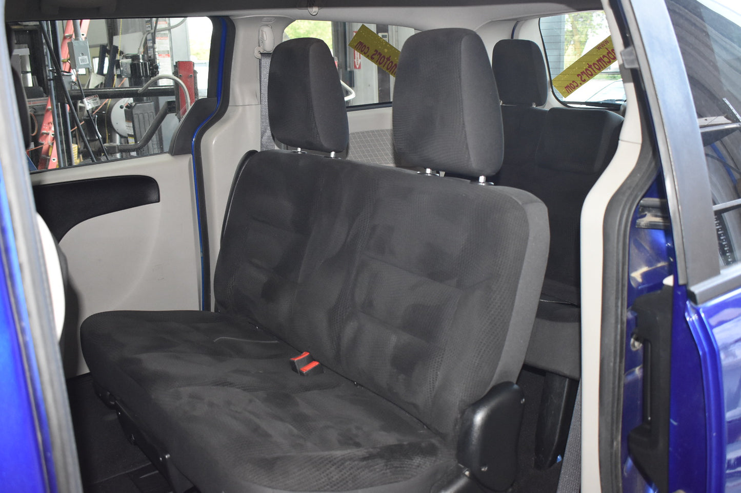 2018 Dodge Grand Caravan SE - 79,151 Miles - Van - Pre-Owned Vehicle