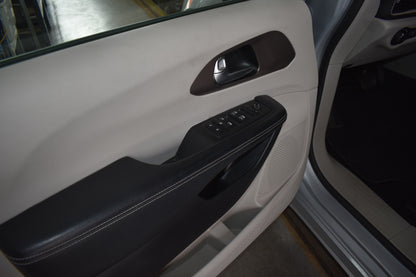 2022 Chrysler Voyager LX - 96,287 Miles - Van - Pre-Owned Vehicle