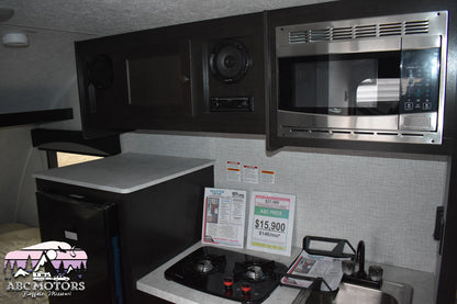 Braxton Creek Bushwhacker-  17F Floorplan- Travel Trailer RV - 17 ft - 2024 Edition