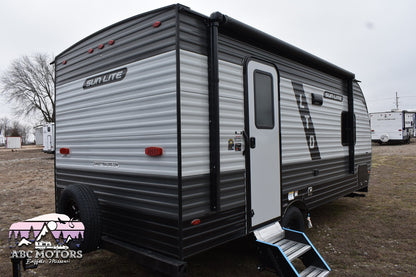 Sunset Park RV Sun Lite - 19RB Floorplan - Travel Trailer RV - 21 ft - 2024 Edition