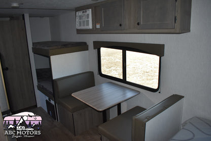 Sunset Park RV Sun Lite - 19BH Floorplan - Travel Trailer RV - 21 ft - 2024 Edition