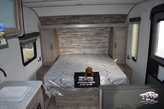 Gulf Stream Ameri-Lite - 189DD Floorplan - Travel Trailer RV - 20 ft - 2025 Edition.