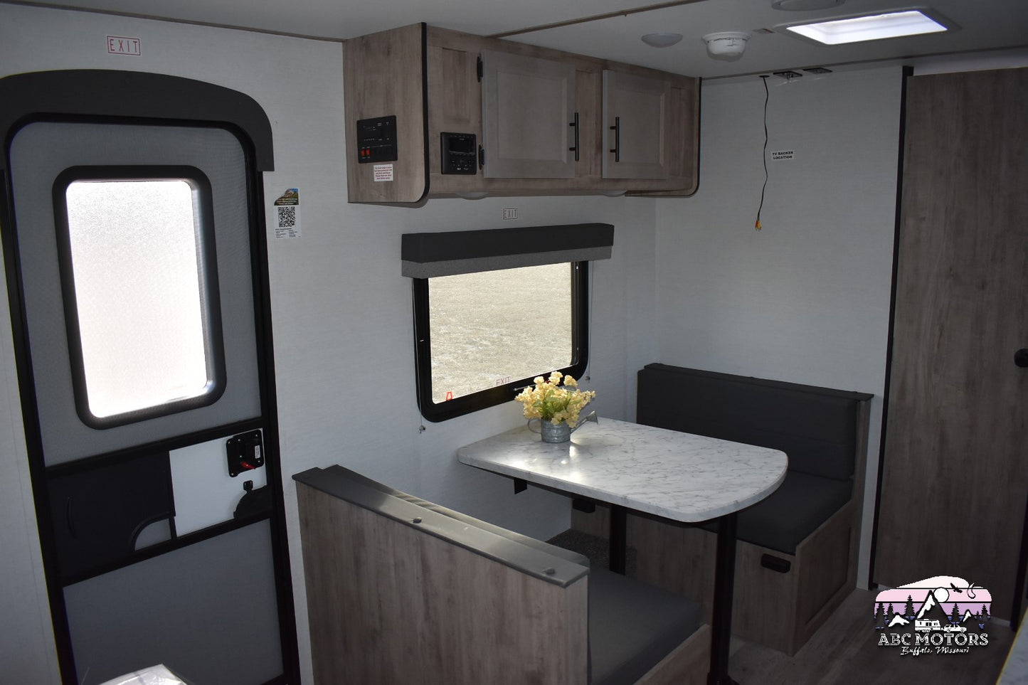 Gulf Stream Ameri-Lite - 189DD Floorplan - Travel Trailer RV - 2025 Edition