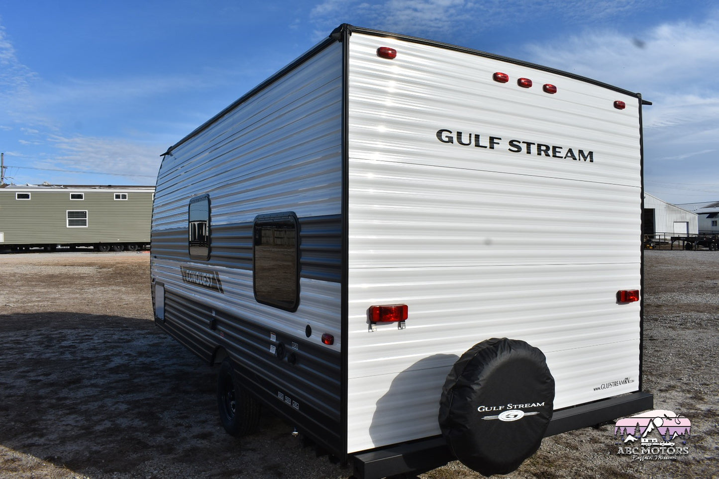 Gulf Stream Conquest - 177BH Floorplan - Travel Trailer RV - 2025 Edition