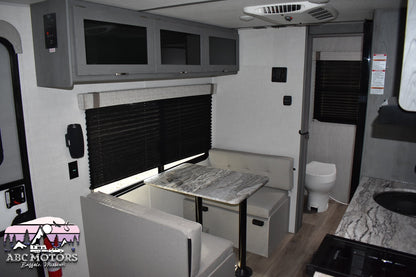Forest River Ozark - 1660FQX Floorplan - Travel Trailer RV - 22 ft - 2024 Edition