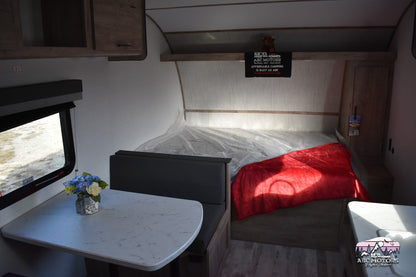 Gulf Stream Conquest - 177BH Floorplan - Travel Trailer RV - 20 ft 2025 Edition