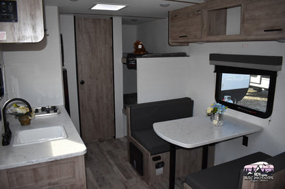 Gulf Stream Conquest - 177BH Floorplan - Travel Trailer RV - 20 ft 2025 Edition