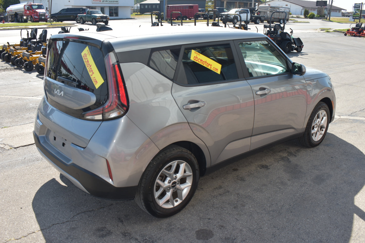 2024 Kia Soul LX | 43,245 Miles | 2.0L - 4 Cylinder | SUV | Pre-owned Vehicle