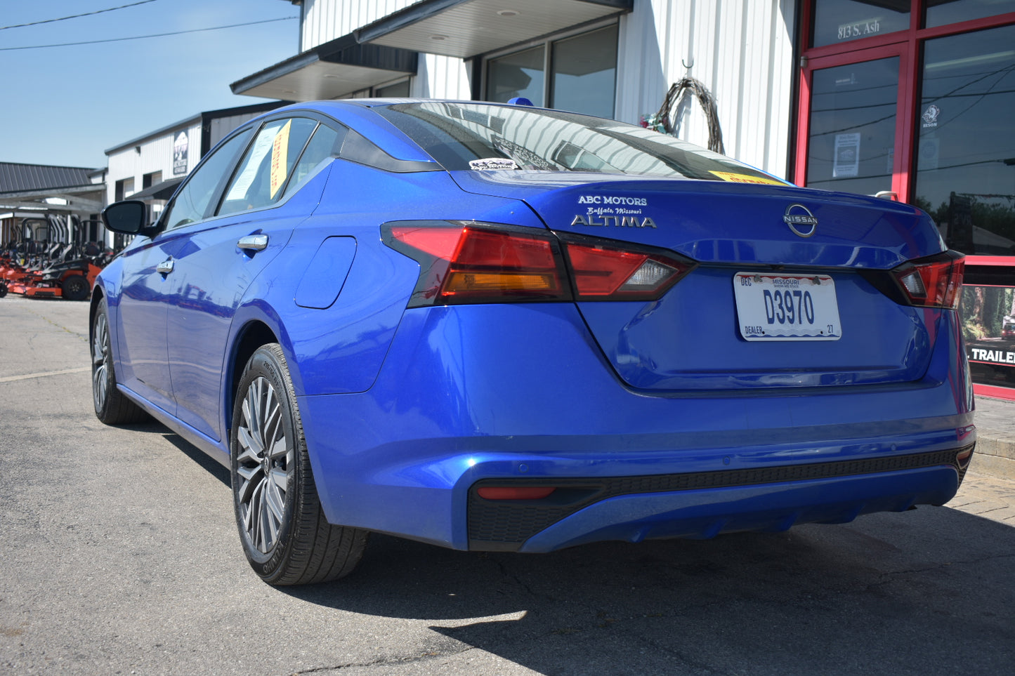 2025 Nissan Altima SV | 45,350 Miles | 2.5L - 4 Cylinder | Sedan | Blue | Pre-owned Vehicle