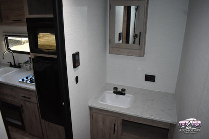 Gulf Stream Conquest - 178RB Floorplan - Travel Trailer RV - 20 ft - 2025 Edition