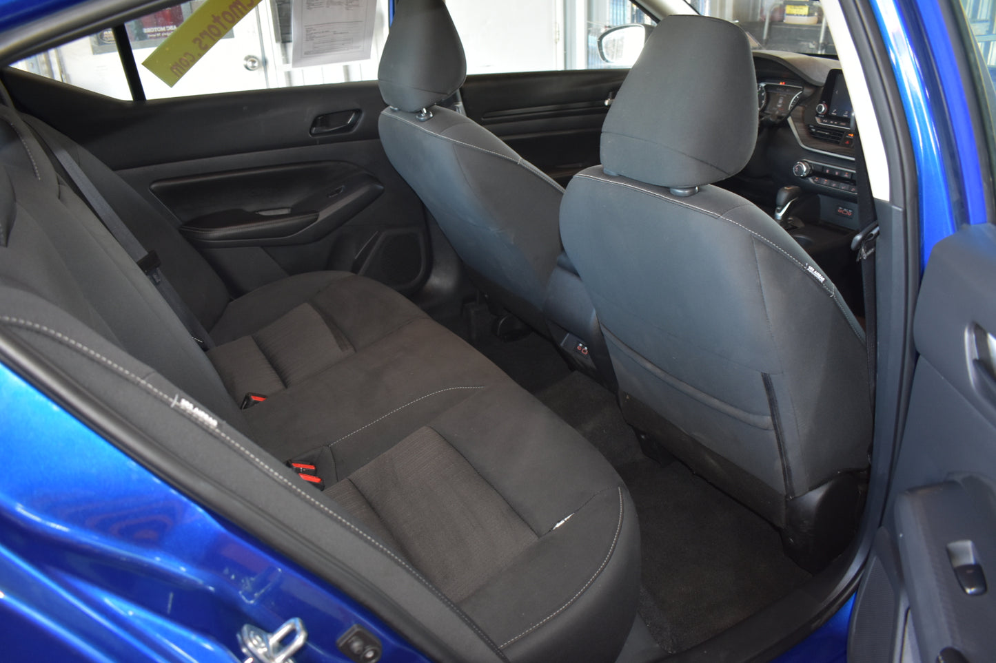 2025 Nissan Altima SV | 45,350 Miles | 2.5L - 4 Cylinder | Sedan | Blue | Pre-owned Vehicle