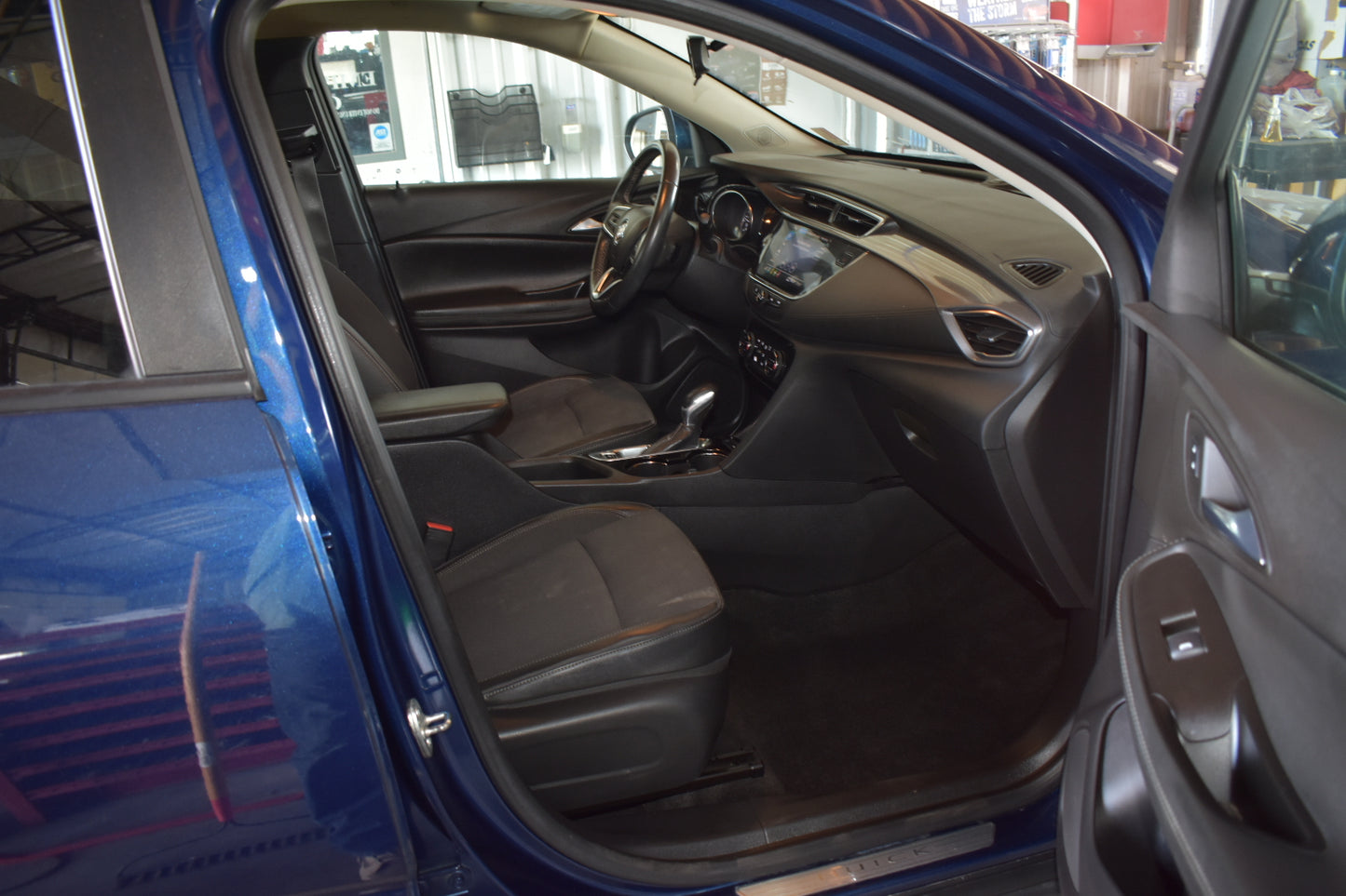 2022 Buick Encore GX | 89,464 Miles | 1.3L - 3 Cylinder | FWD | SUV | Blue | Pre-owned Vehicle