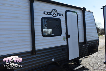 Forest River Ozark - 1610RBLE Floorplan - Travel Trailer RV - 20 ft - 2024 Edition