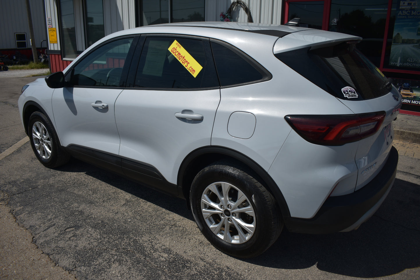 2025 Ford Escape Active | 43,083 Miles | 1.5L - 3 Cylinder | 4WD | SUV | Silver | Pre-owned Vehicle