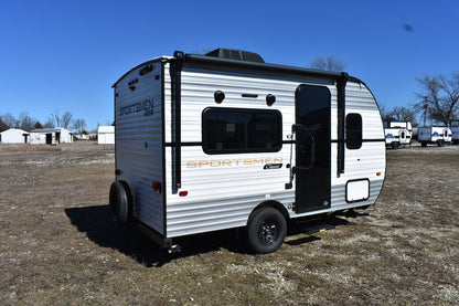 KZ RV Sportsmen Classic - 130RD Floorplan - Travel Trailer - 17 ft - 2025 Edition