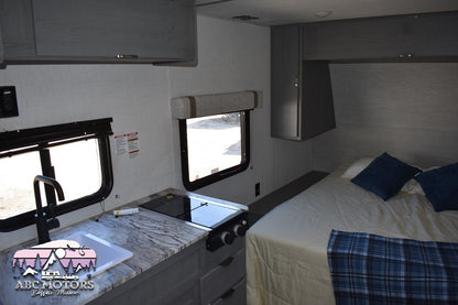 Forest River Ozark - 1610RBLE Floorplan - Travel Trailer RV - 20 ft - 2024 Edition
