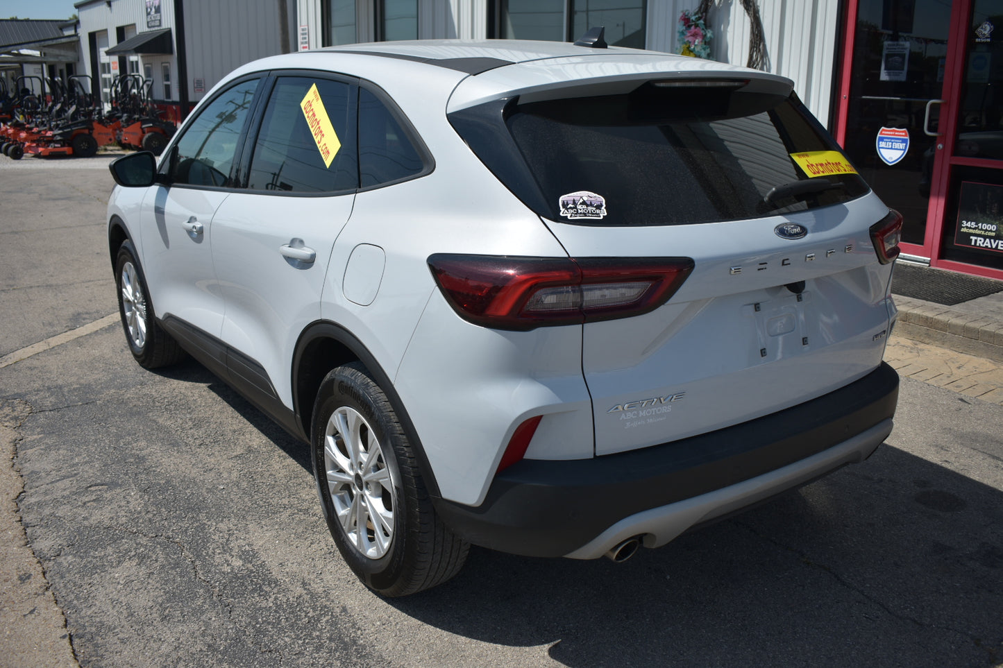 2025 Ford Escape Active | 43,083 Miles | 1.5L - 3 Cylinder | 4WD | SUV | Silver | Pre-owned Vehicle