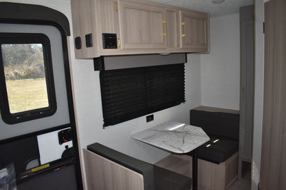 KZ RV Sportsmen Classic - 130RD Floorplan - Travel Trailer - 17 ft - 2025 Edition