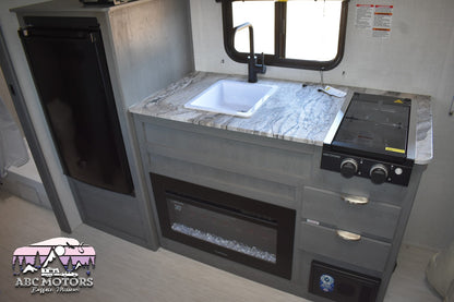 Forest River Ozark - 1610RBLE Floorplan - Travel Trailer RV - 20 ft - 2024 Edition