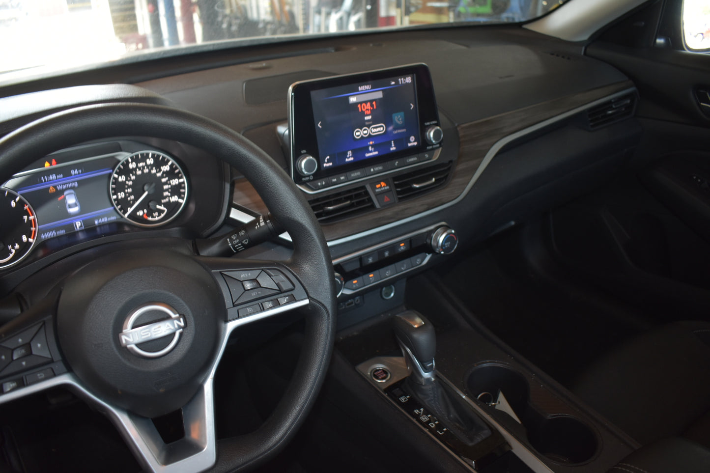 2025 Nissan Altima SV | 43,951 Miles | 2.5L - 4 Cylinder | Sedan | Silver | Pre-owned Vehicle