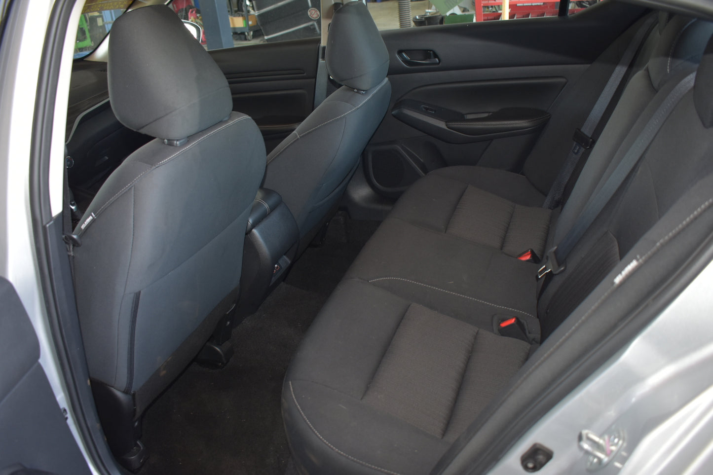 2025 Nissan Altima SV | 43,951 Miles | 2.5L - 4 Cylinder | Sedan | Silver | Pre-owned Vehicle