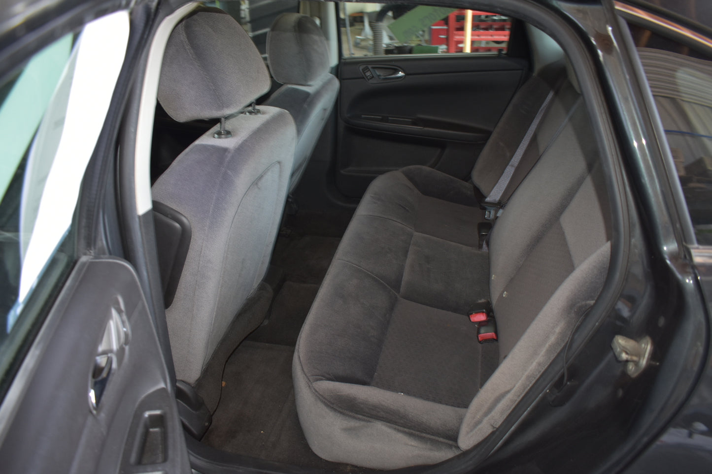 2013 Chevrolet Impala LT | 141,097 Miles | 3.6L - 6 Cylinder | FWD | Sedan | Gray | Pre-owned Vehicle
