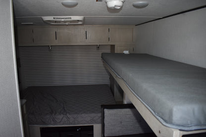 Forest River Shasta Oasis Compact - 16BH Floorplan - Travel Trailer RV - 17 ft - 2025 Edition