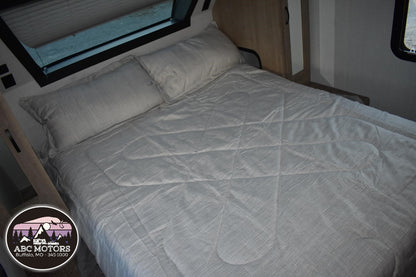 Palomino RV - SolAire Ultra Lite - 243BHS Floorplan  - Travel Trailer - 28 ft - 2023 Edition