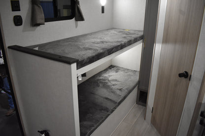 KZ RV Sportsmen Classic - 130BH Floorplan - Travel Trailer - 17 ft - 2025 Edition